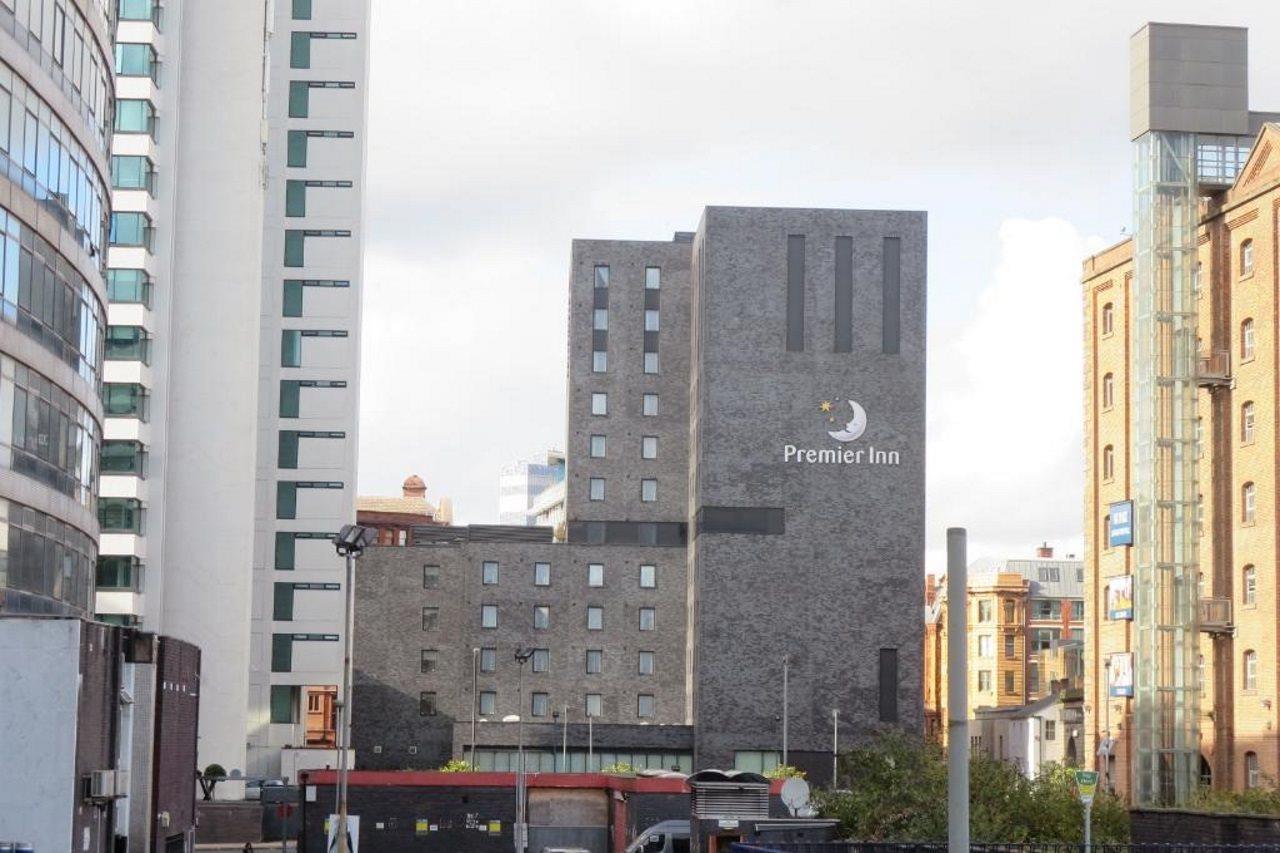 Premier Inn Manchester City Esterno foto